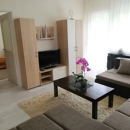 Appartamento Strandfuerdo Eger